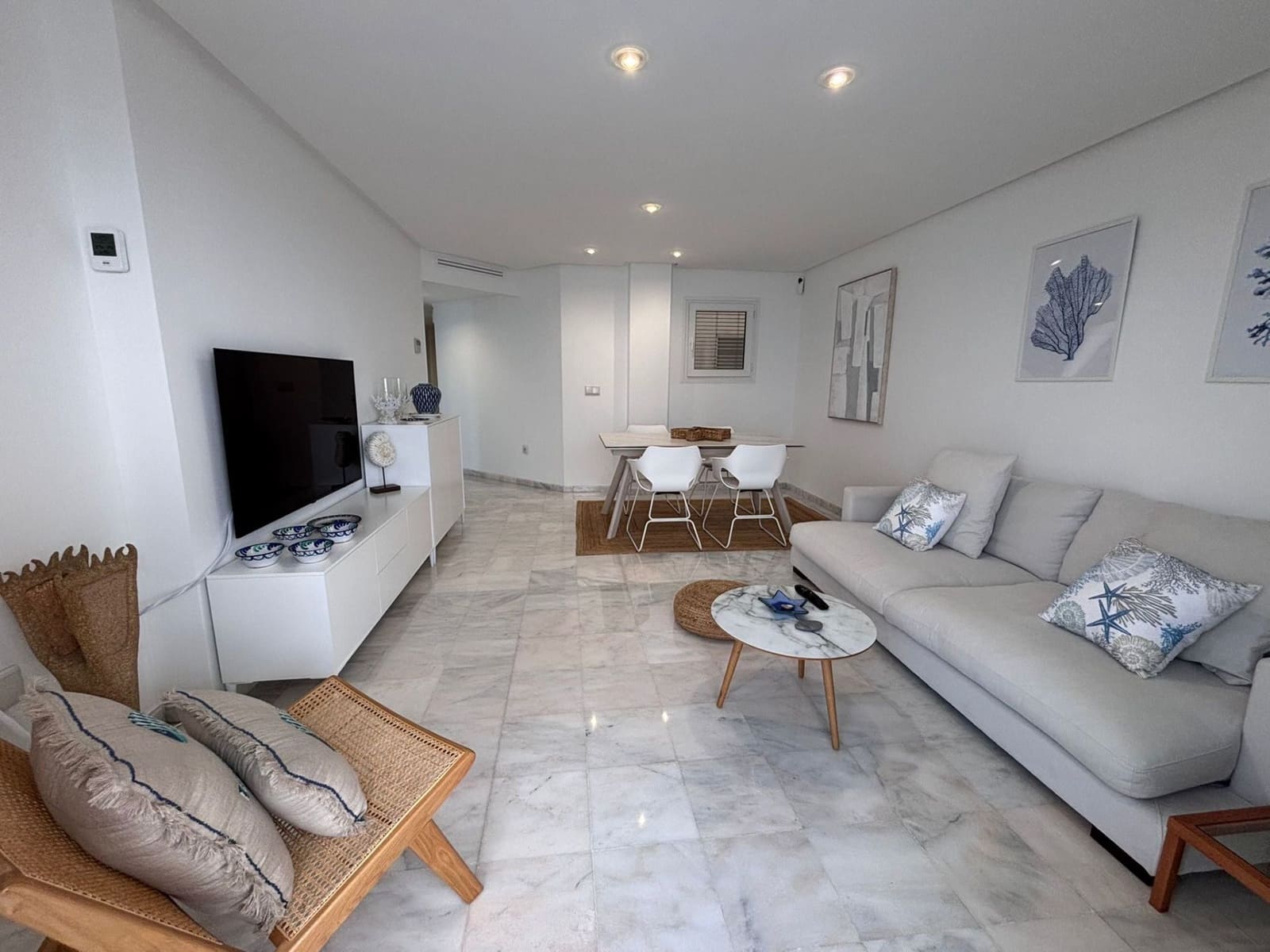 2 bedroom Apartment for rent in Altea with pool garage - € 1,400 (Ref: 9310429)