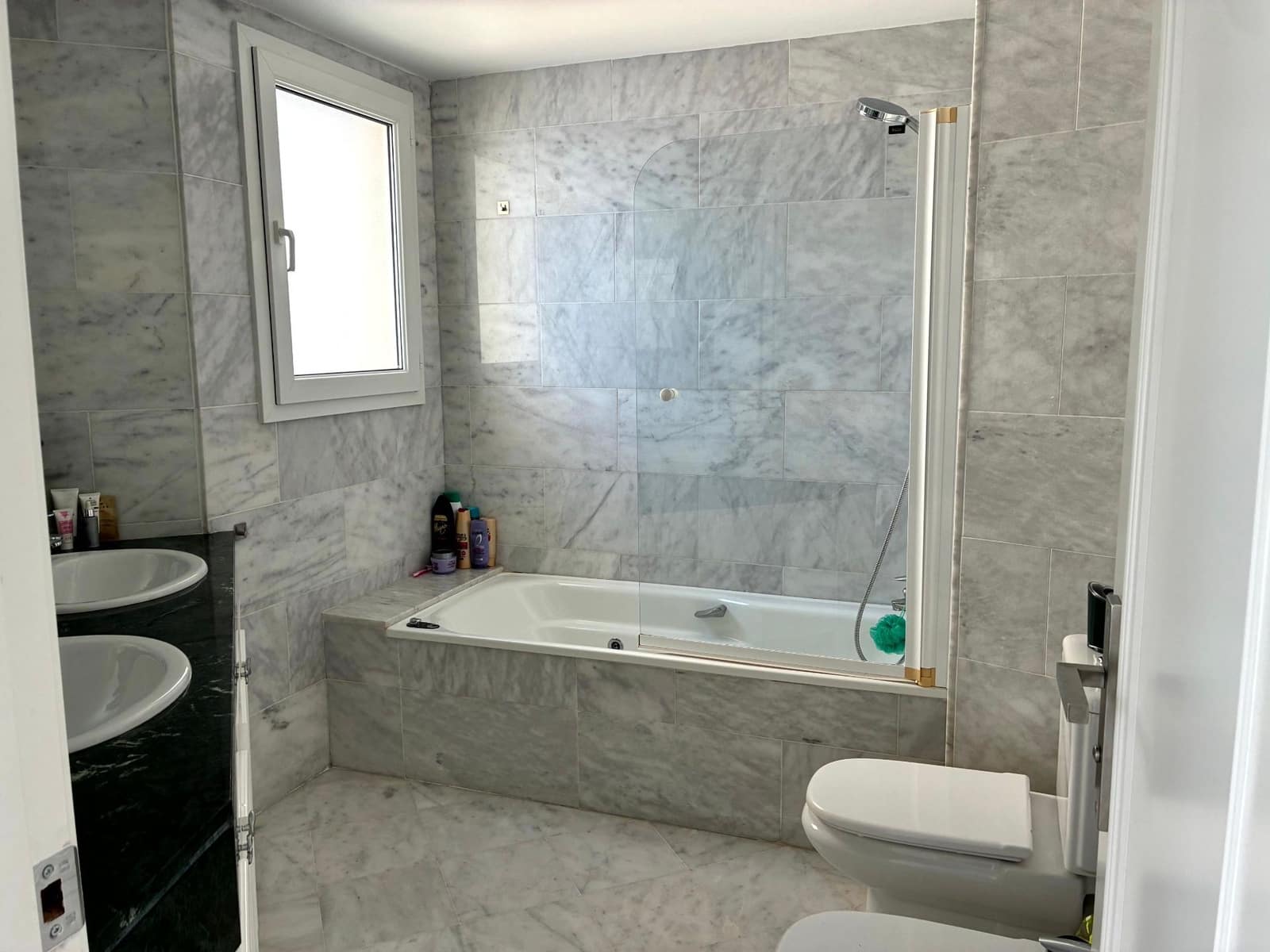 2 bedroom Apartment for rent in Altea with pool garage - € 1,400 (Ref: 9310429)