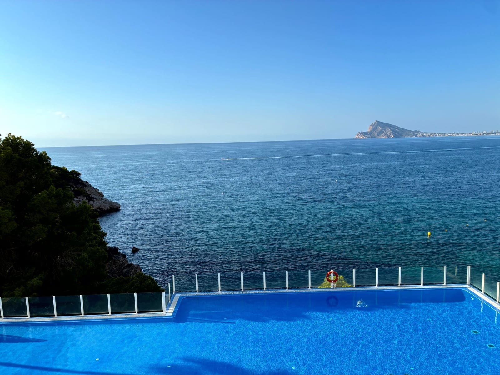 2 bedroom Apartment for rent in Altea with pool garage - € 1,400 (Ref: 9310429)