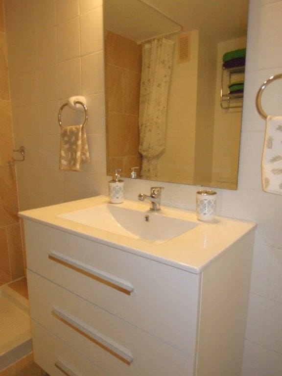 2 bedroom Apartment for rent in Altea with pool garage - € 1,100 (Ref: 9322431)