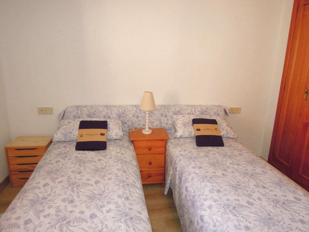 2 bedroom Apartment for rent in Altea with pool garage - € 1,100 (Ref: 9322431)