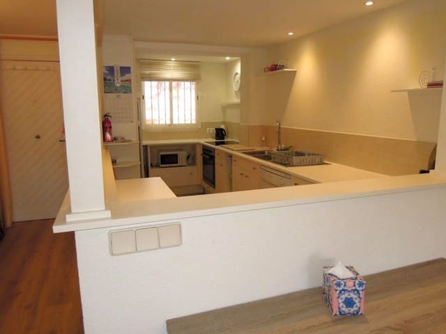 2 bedroom Apartment for rent in Altea with pool garage - € 1,100 (Ref: 9322431)