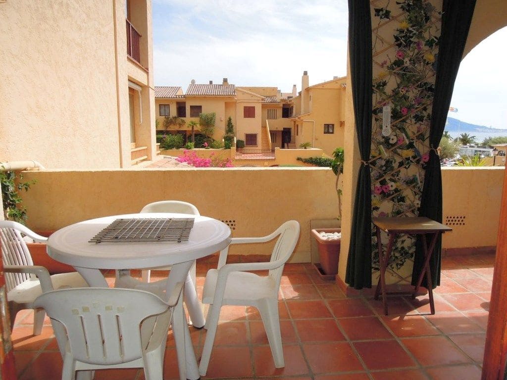 2 bedroom Apartment for rent in Altea with pool garage - € 1,100 (Ref: 9322431)