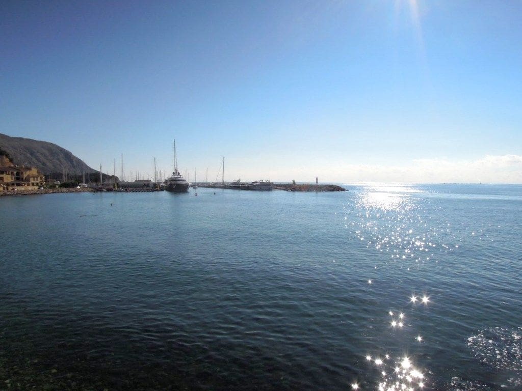 2 bedroom Apartment for rent in Altea with pool garage - € 1,100 (Ref: 9322431)