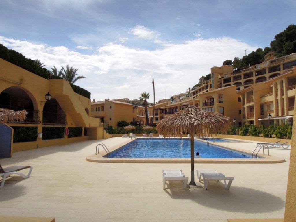 2 bedroom Apartment for rent in Altea with pool garage - € 1,100 (Ref: 9322431)