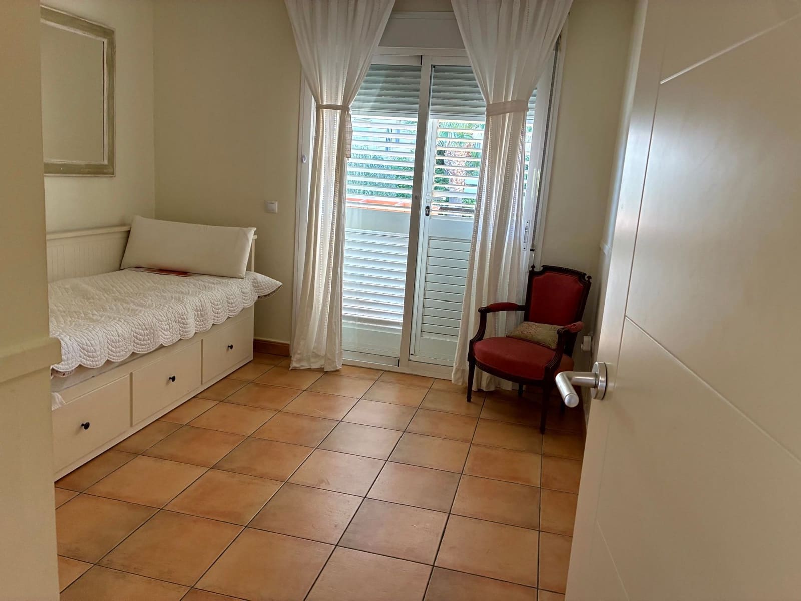 2 sypialnia Apartament do wynajęcia w Altea z basenem garażem - 1 300 € (Ref: 9334354)