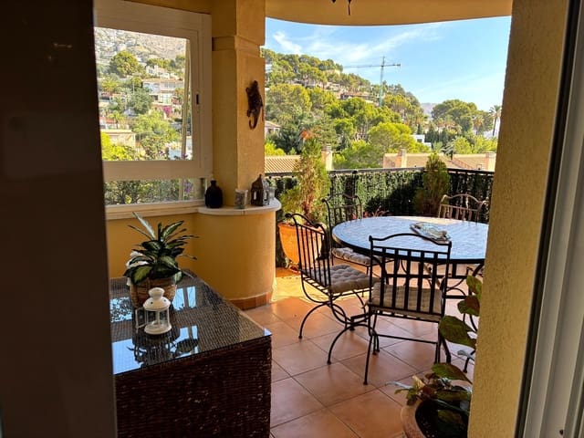 2 bedroom Apartment for rent in Altea with pool garage - € 1,300 (Ref: 9334354)