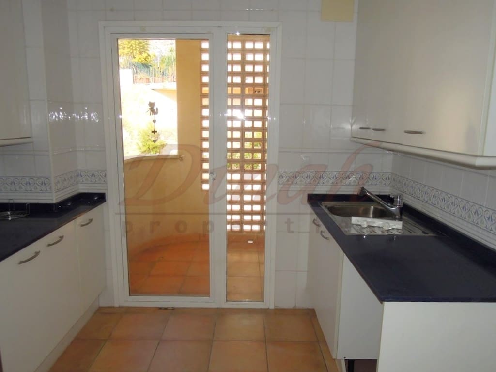 Apartamento de 2 habitaciones en Altea en venta con piscina garaje - 280.000 € (Ref: 9337491)