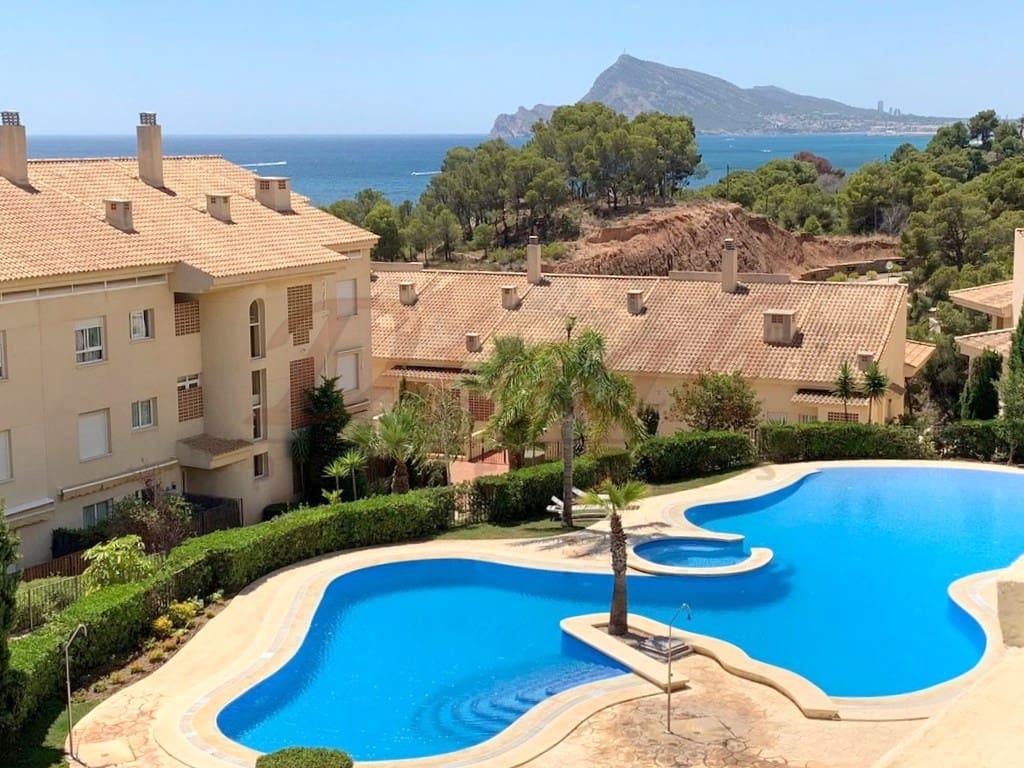 Apartamento de 2 habitaciones en Altea en venta con piscina garaje - 280.000 € (Ref: 9337491)
