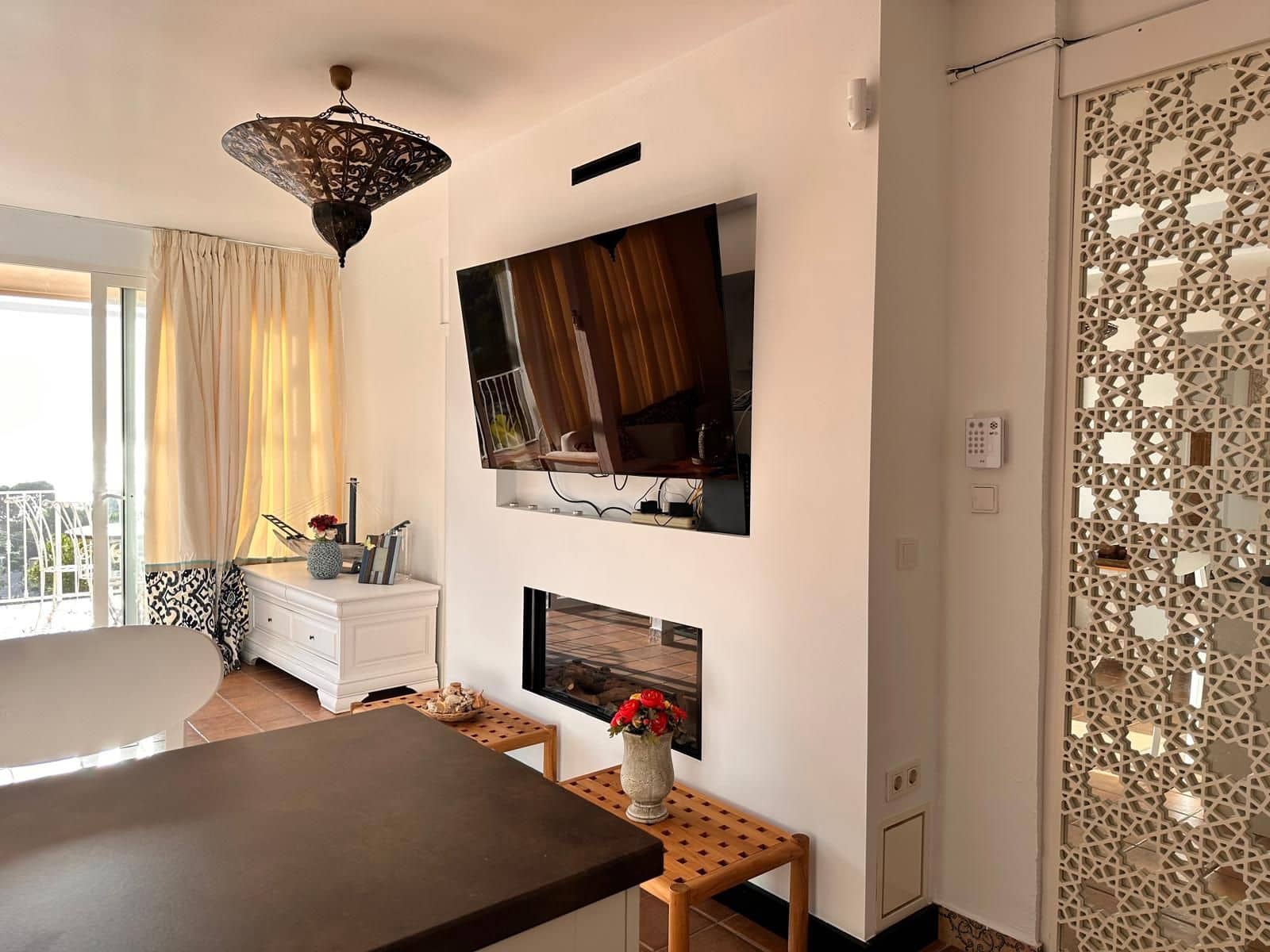 3 makuuhuone Huvila vuokrattavana paikassa Altea mukana uima-altaan 
autotalli - 1 700 € (Ref: 9341839)