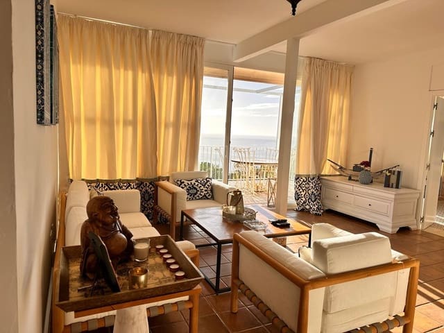 3 sypialnia Willa do wynajęcia w Altea z basenem garażem - 1 700 € (Ref: 9341839)