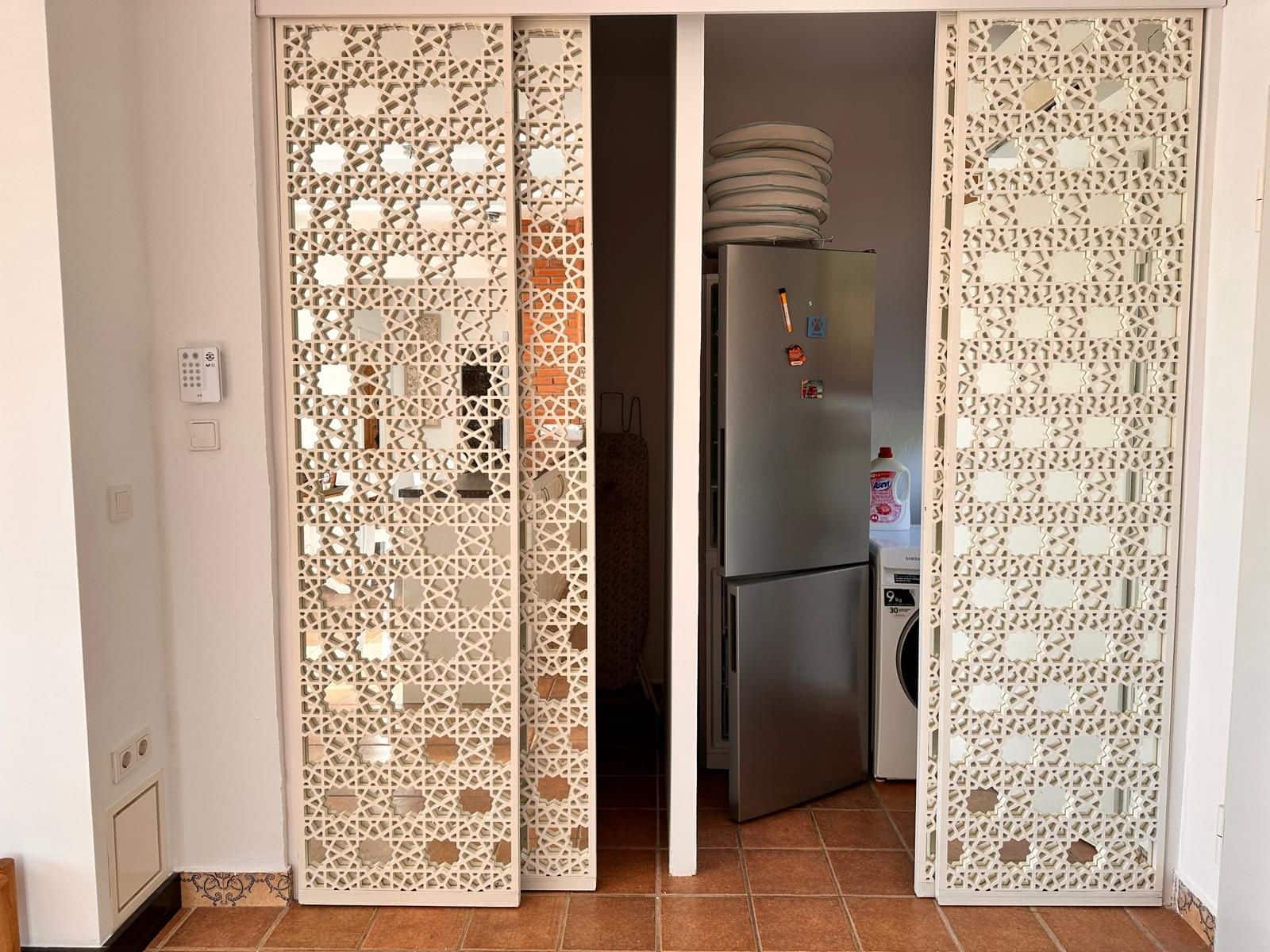 3 makuuhuone Huvila vuokrattavana paikassa Altea mukana uima-altaan 
autotalli - 1 700 € (Ref: 9341839)