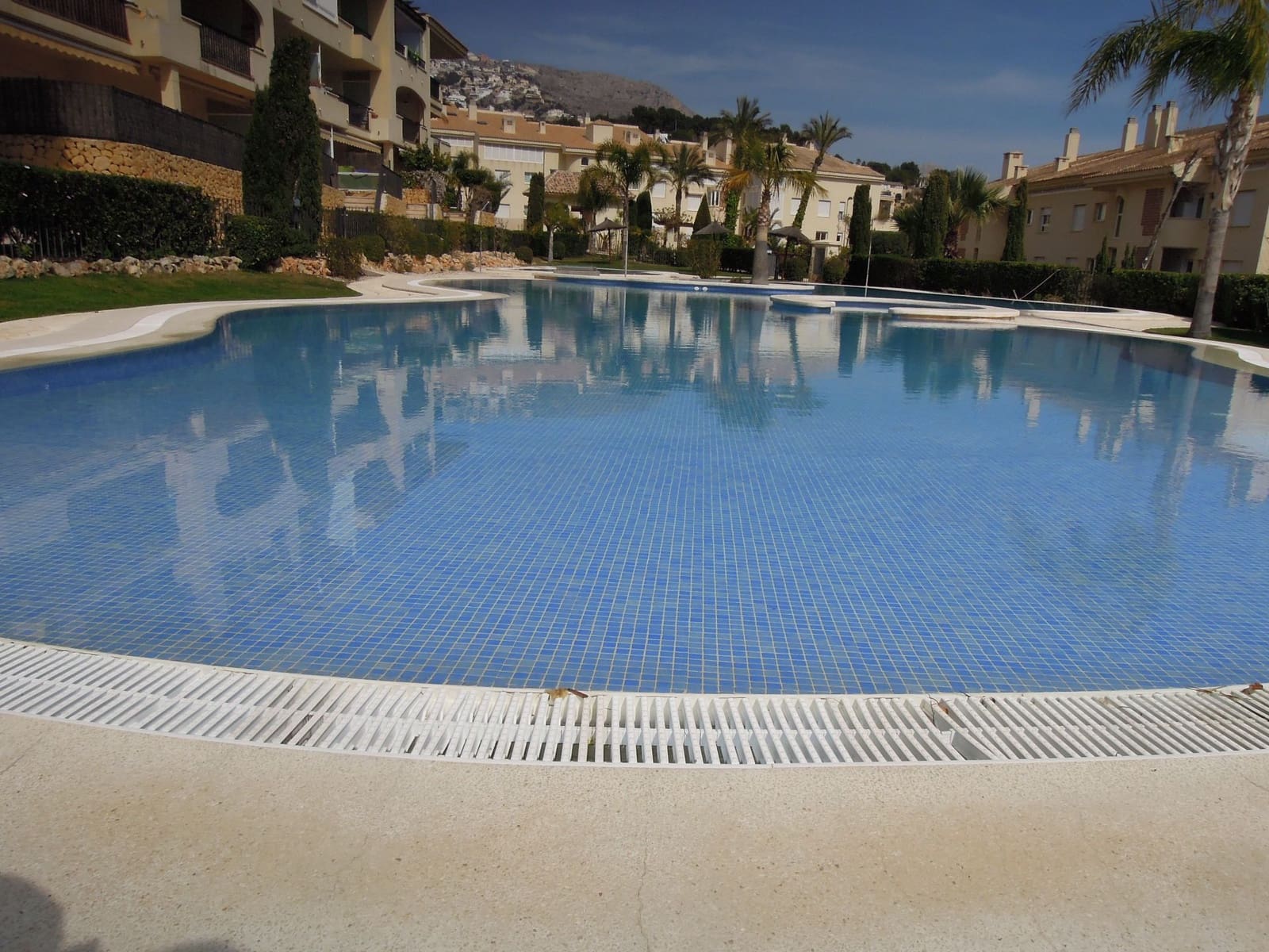 2 soveværelse Lejlighed til salg i Altea med swimmingpool garage - € 395.000 (Ref: 9402851)