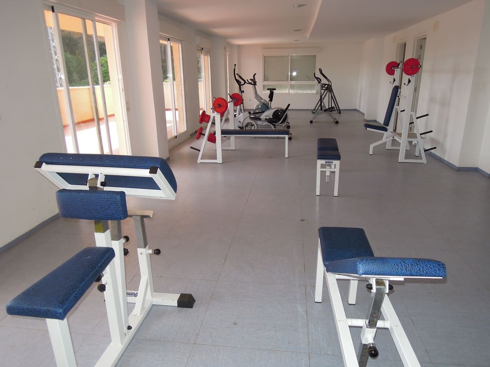 2 soveværelse Lejlighed til salg i Altea med swimmingpool garage - € 395.000 (Ref: 9402851)