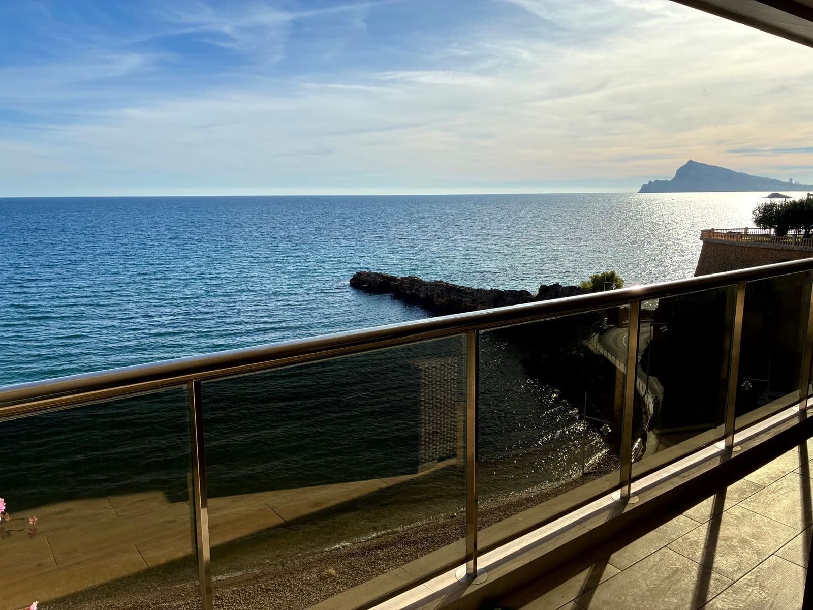 2 bedroom Apartment for sale in Altea with pool garage - € 380,000 (Ref: 9406198)