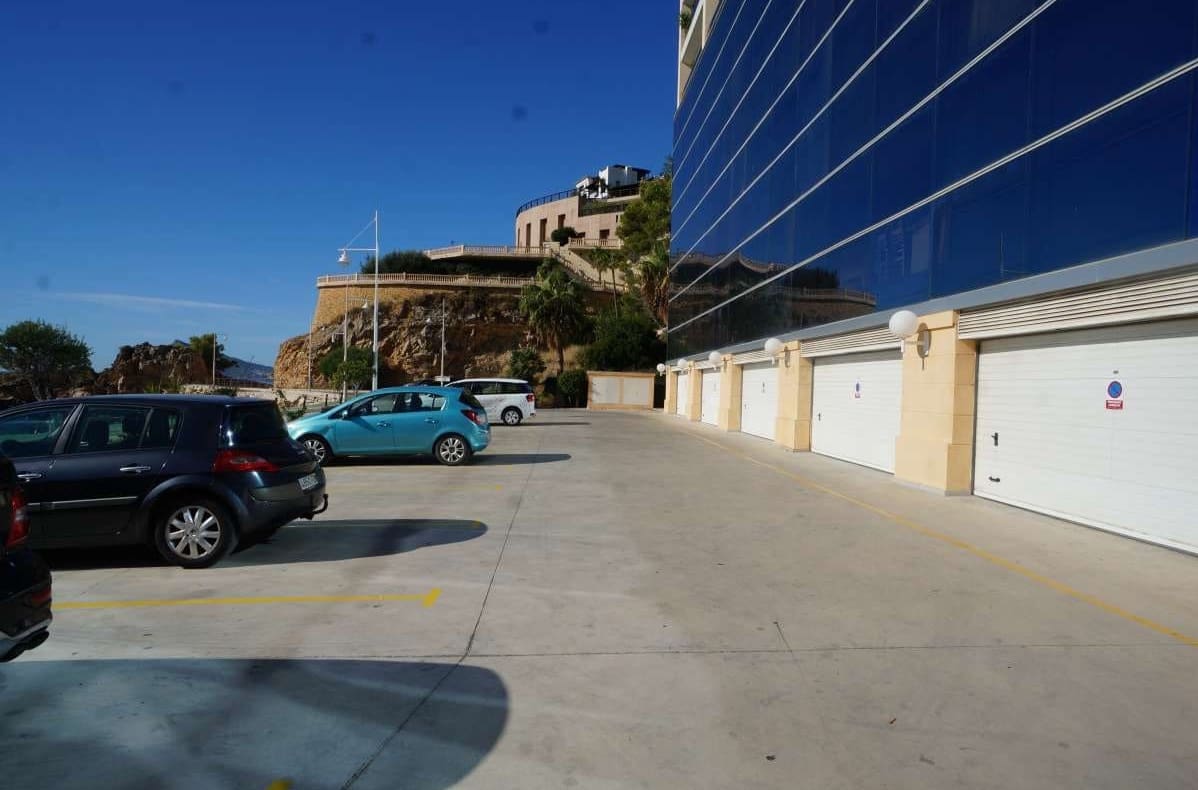 2 bedroom Apartment for sale in Altea with pool garage - € 380,000 (Ref: 9406198)
