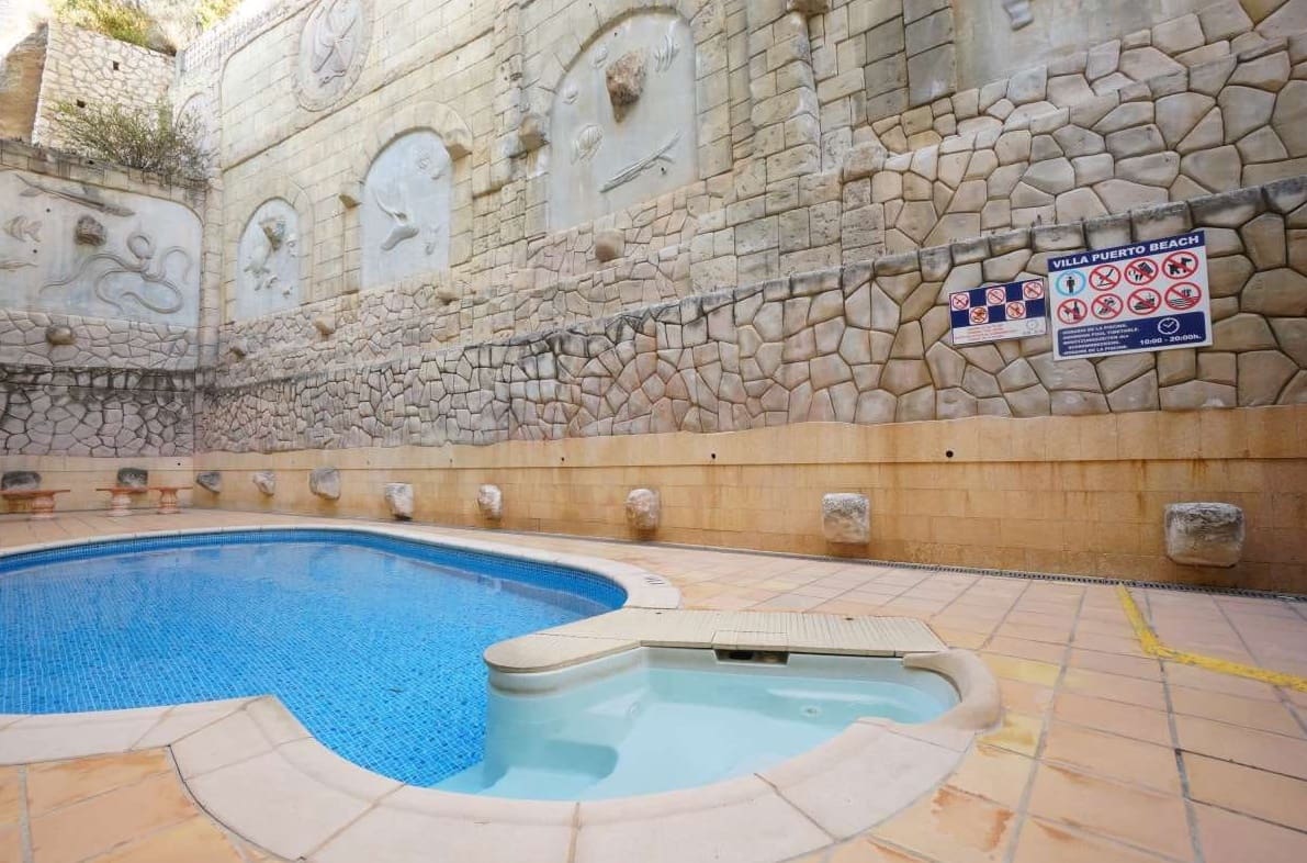 2 bedroom Apartment for sale in Altea with pool garage - € 380,000 (Ref: 9406198)