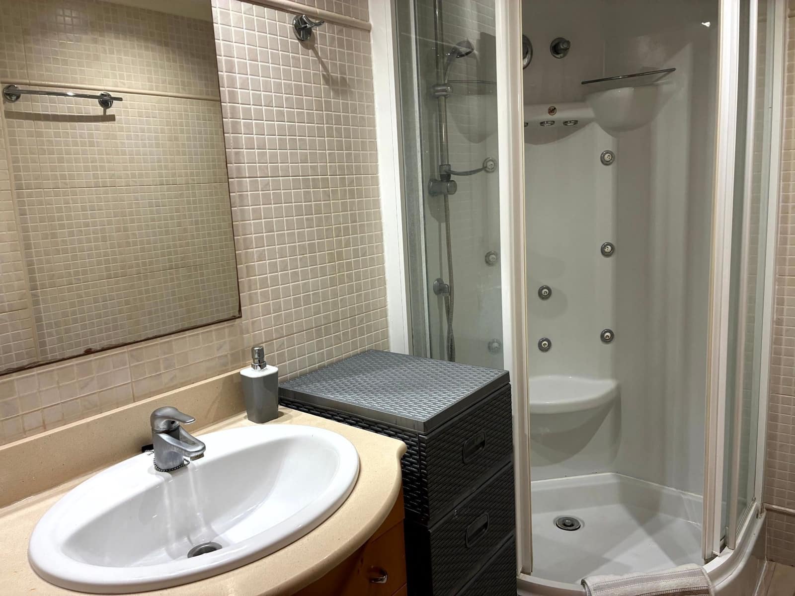 2 bedroom Apartment for sale in Altea with pool garage - € 380,000 (Ref: 9406198)