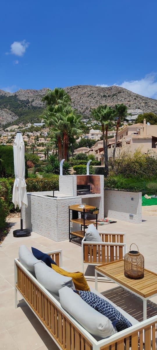 3 bedroom Villa for sale in Altea with pool garage - € 520,000 (Ref: 9406200)