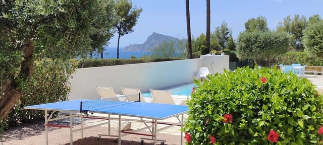 3 Zimmer Villa zu verkaufen in Altea mit Pool Garage - 520.000 € (Ref: 9406200)