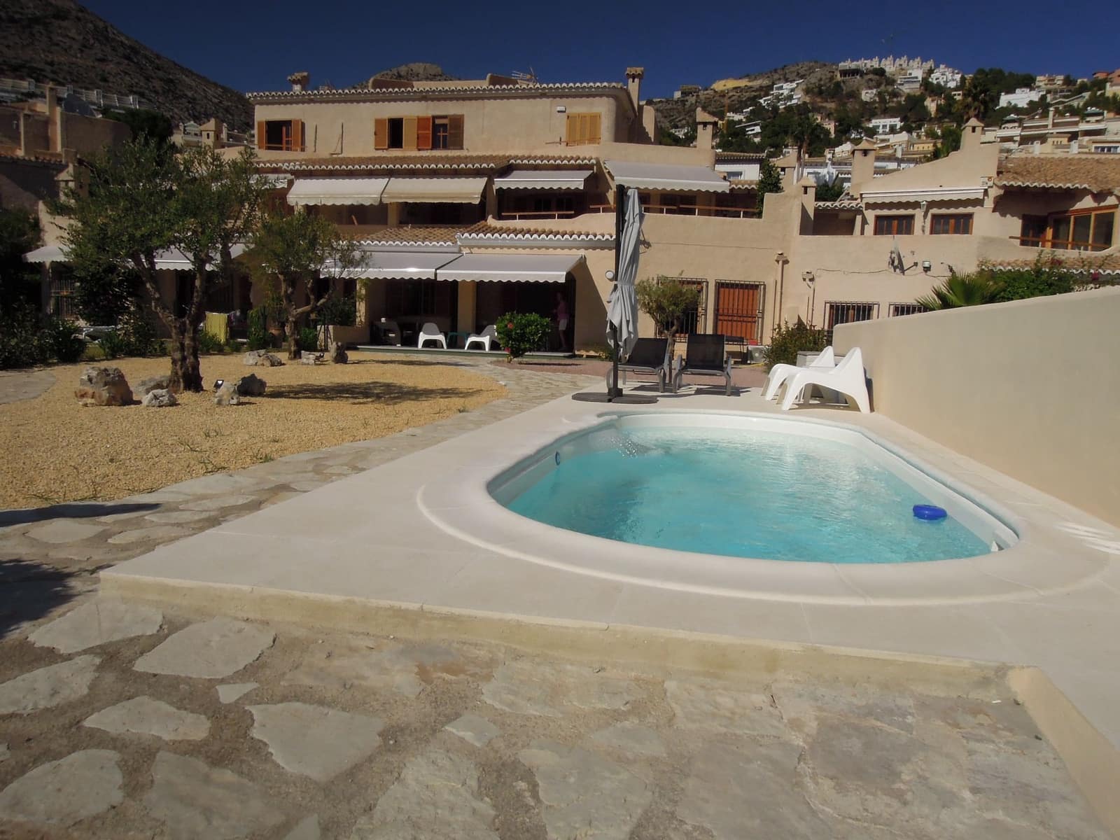 3 bedroom Villa for sale in Altea with pool garage - € 520,000 (Ref: 9406200)
