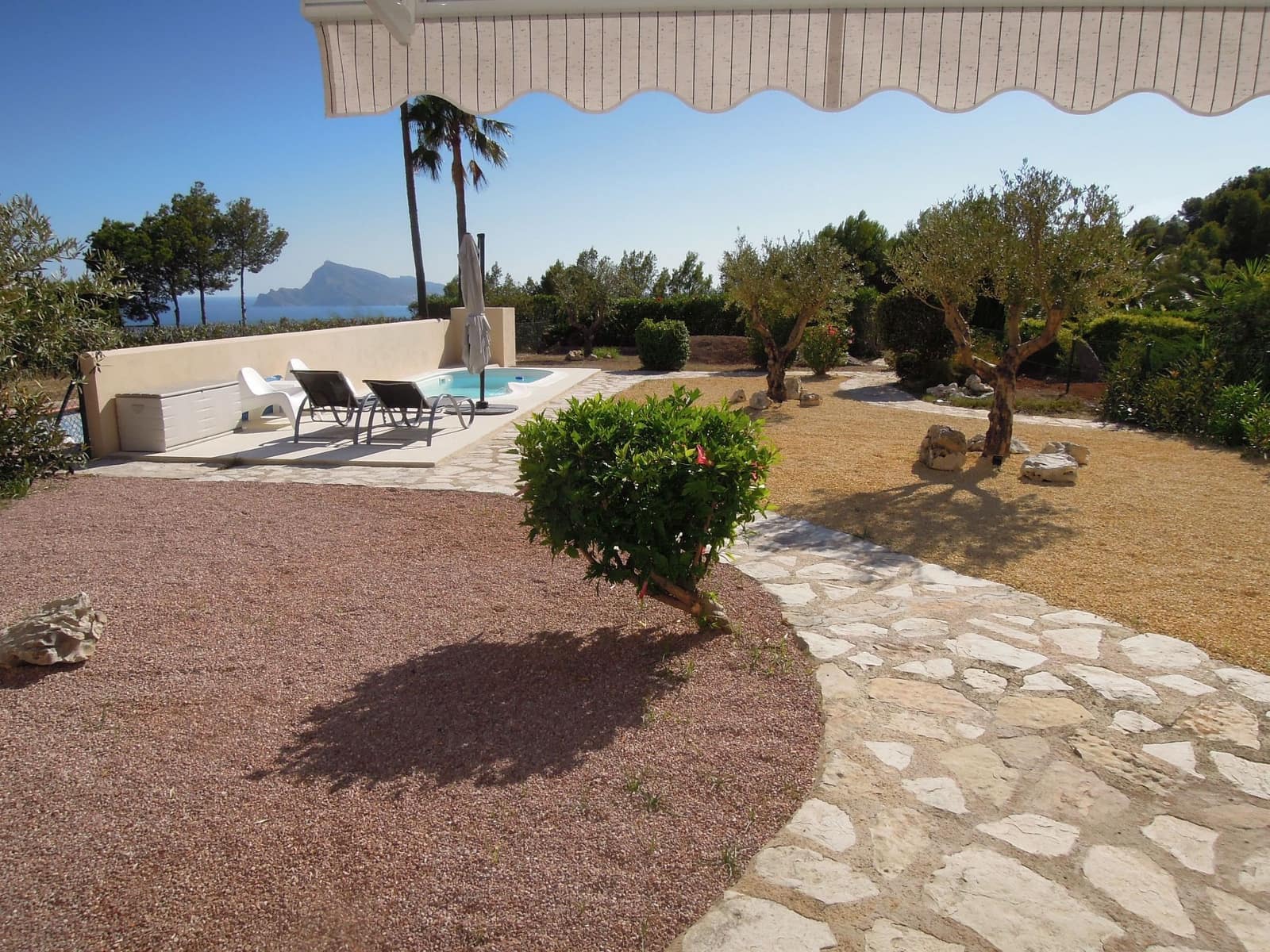 3 bedroom Villa for sale in Altea with pool garage - € 520,000 (Ref: 9406200)