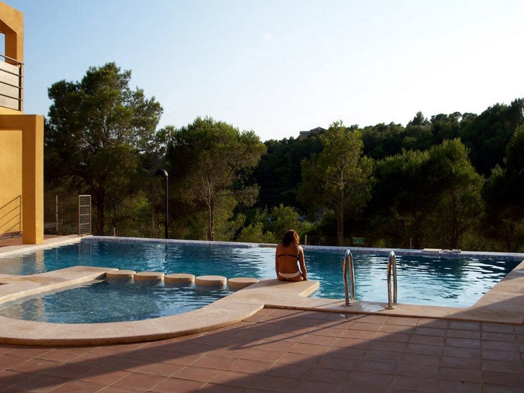 1 Zimmer Apartment zu vermieten in Altea la Vella mit Pool Garage - 650 € (Ref: 9455818)