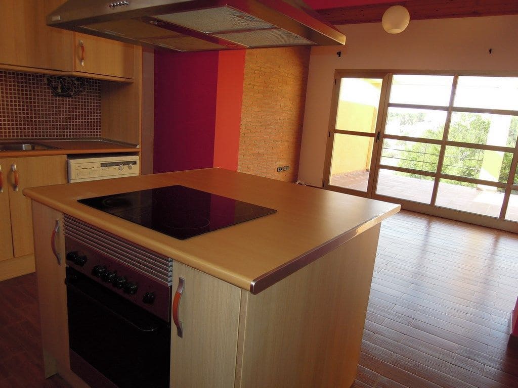 1 Zimmer Apartment zu vermieten in Altea la Vella mit Pool Garage - 650 € (Ref: 9455818)