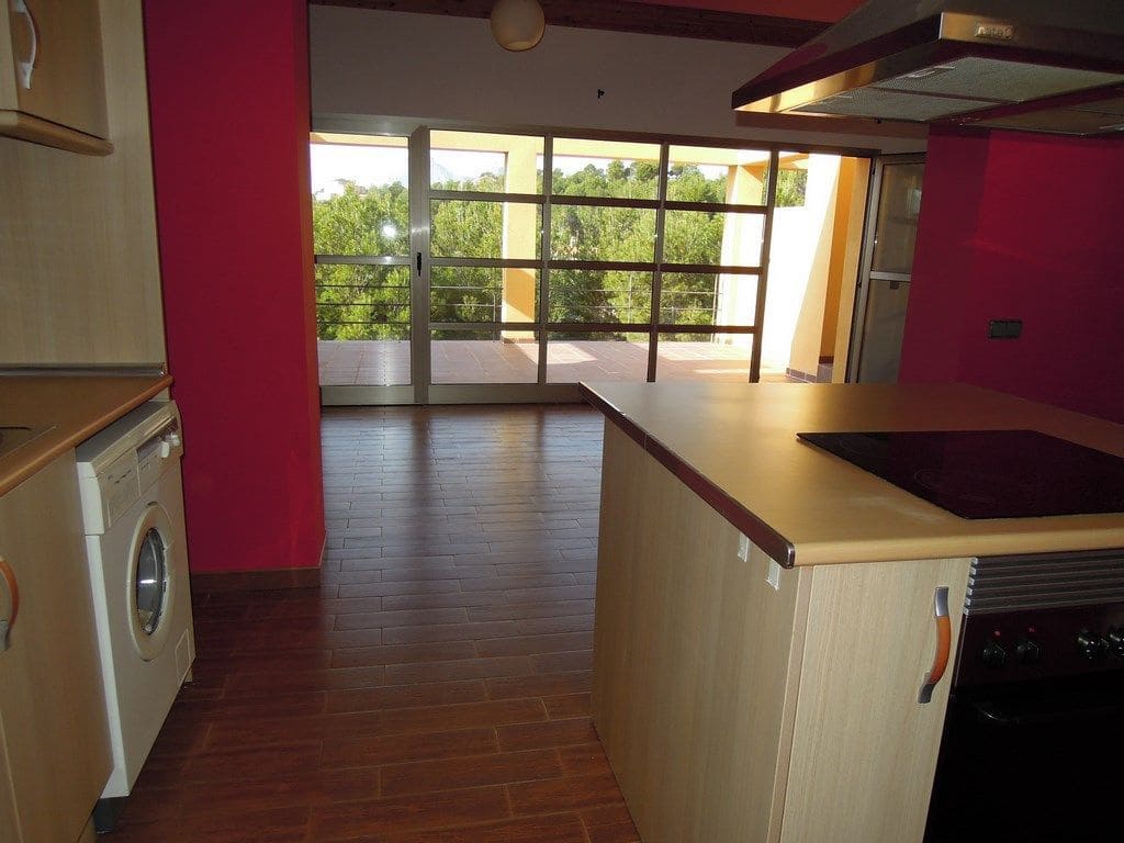 1 Zimmer Apartment zu vermieten in Altea la Vella mit Pool Garage - 650 € (Ref: 9455818)