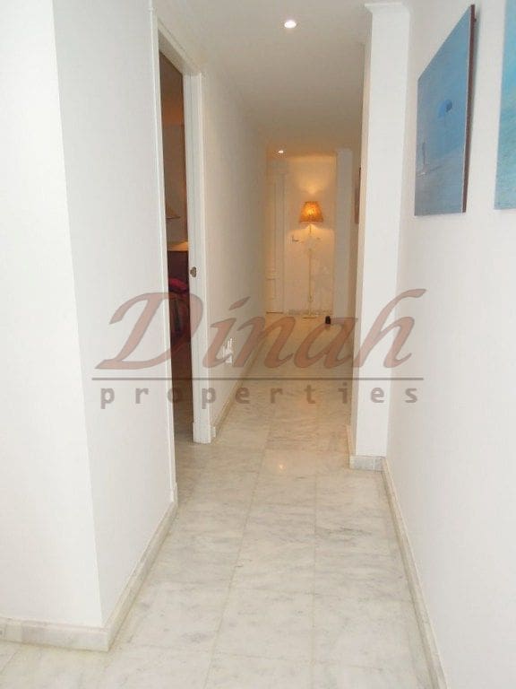 3 quarto Apartamento para arrendar em Altea com garagem - 1 800 € (Ref: 9461050)