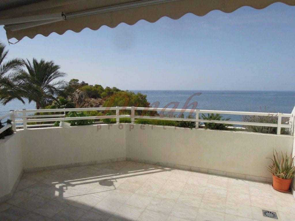 3 quarto Apartamento para arrendar em Altea com garagem - 1 800 € (Ref: 9461050)