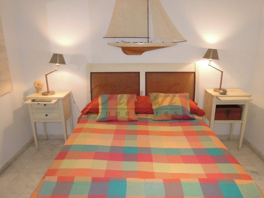 3 quarto Apartamento para arrendar em Altea com garagem - 1 800 € (Ref: 9461050)