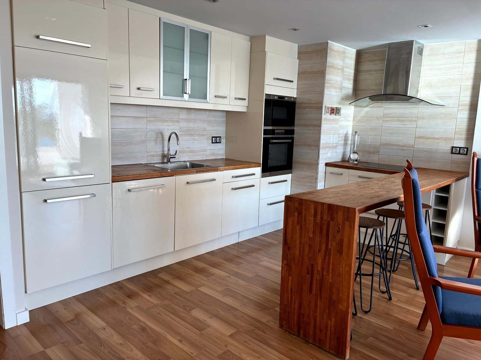 2 slaapkamer Appartement te huur in Altea met garage - € 1.600 (Ref: 9473757)