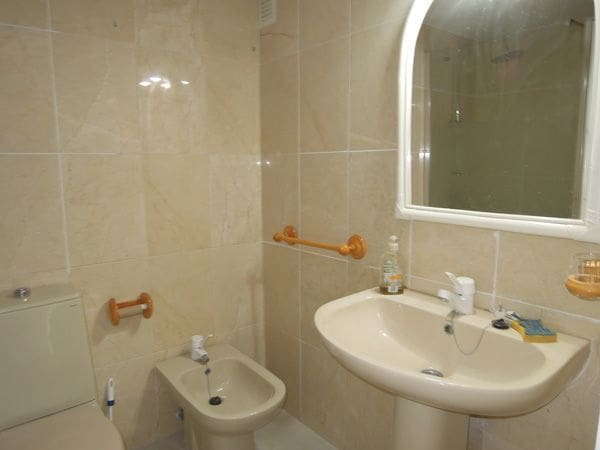 2 bedroom Apartment for sale in Altea with pool garage - € 290,000 (Ref: 9480917)