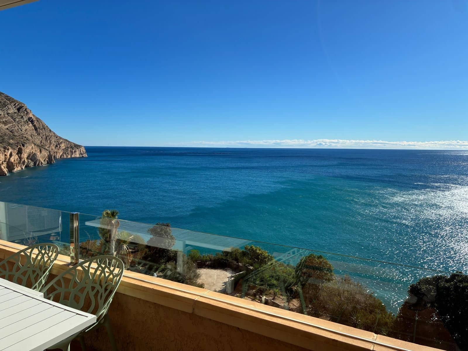 2 bedroom Apartment for sale in Altea with pool garage - € 375,000 (Ref: 9501820)