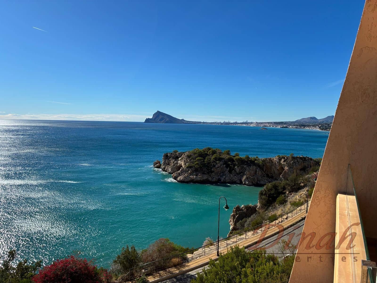 2 soverom Leilighet til salgs i Altea med svømmebasseng garasje - € 370 000 (Ref: 9501820)