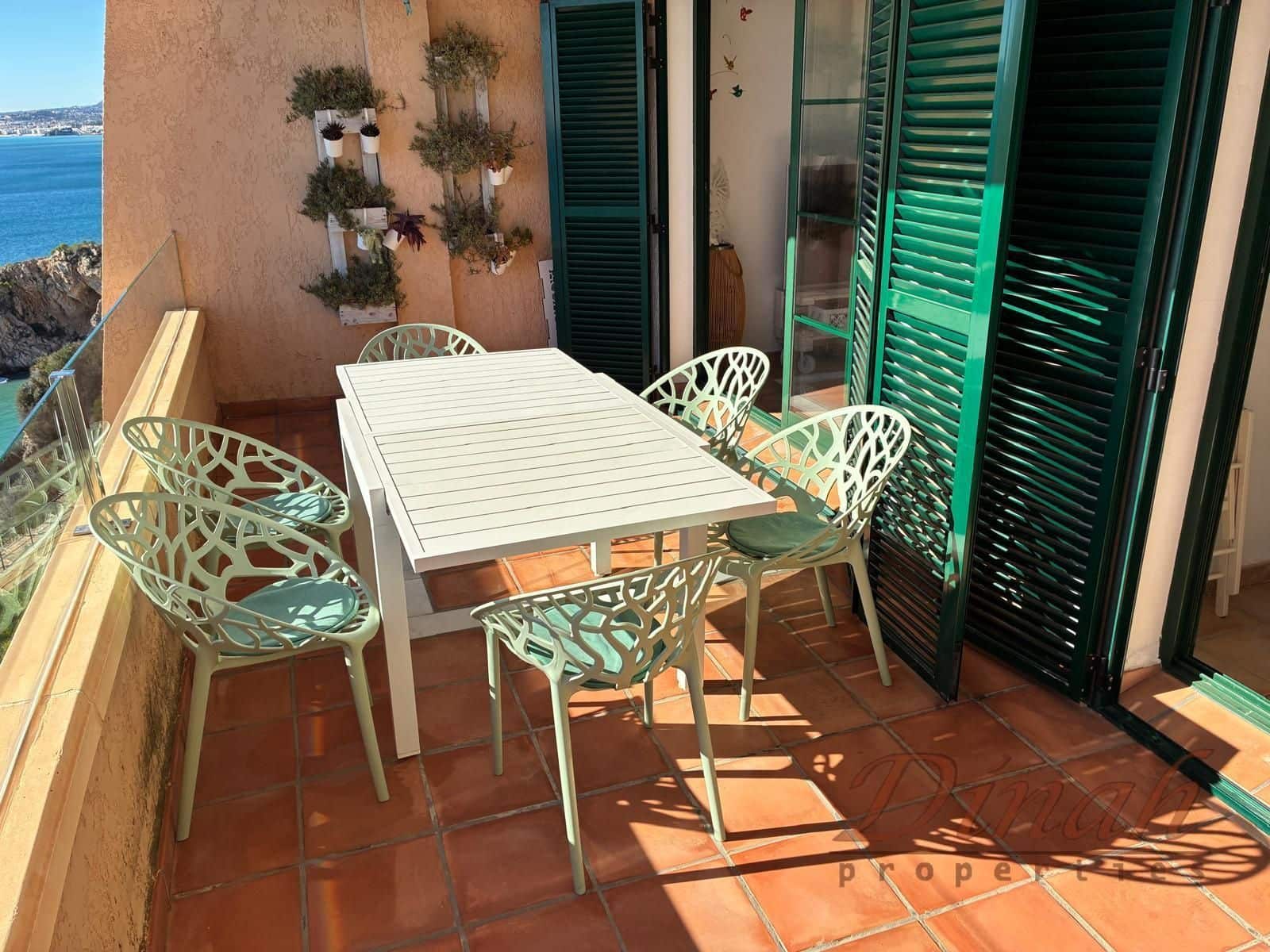 2 soverom Leilighet til salgs i Altea med svømmebasseng garasje - € 370 000 (Ref: 9501820)