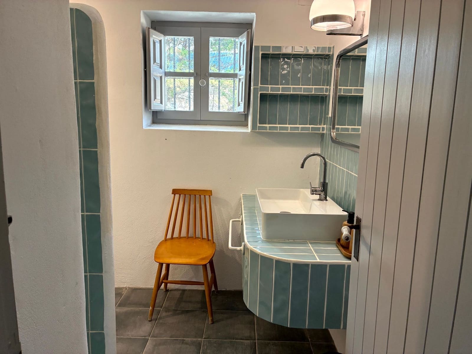 5 makuuhuone Huvila myytävänä paikassa Altea mukana uima-altaan 
autotalli - 1 180 000 € (Ref: 9560865)