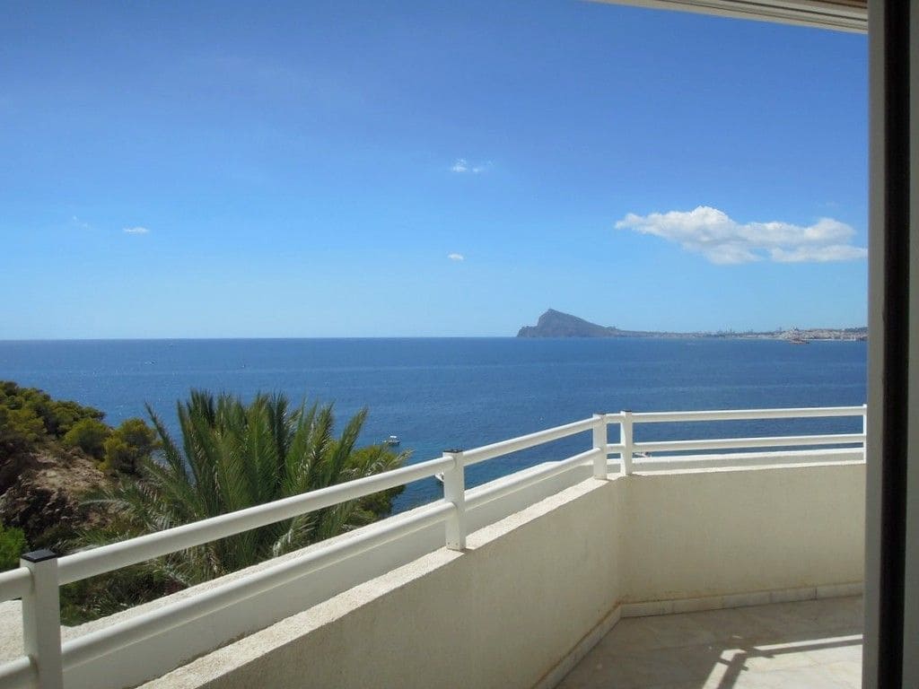 3 quarto Apartamento para arrendar em Altea com piscina garagem - 5 000 € (Ref: 9598628)