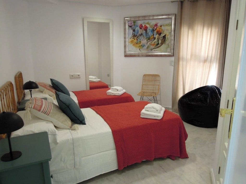 3 quarto Apartamento para arrendar em Altea com piscina garagem - 5 000 € (Ref: 9598628)