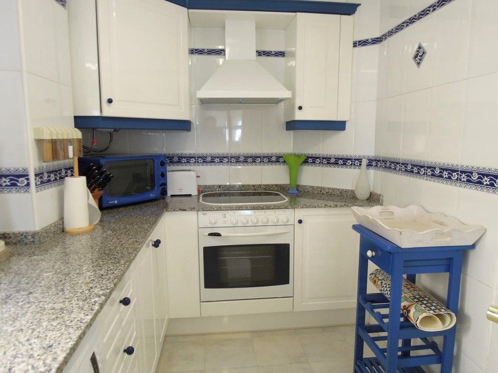 3 quarto Apartamento para arrendar em Altea com piscina garagem - 5 000 € (Ref: 9598628)