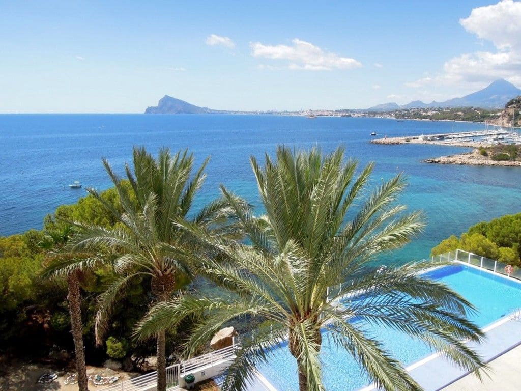 3 quarto Apartamento para arrendar em Altea com piscina garagem - 5 000 € (Ref: 9598628)