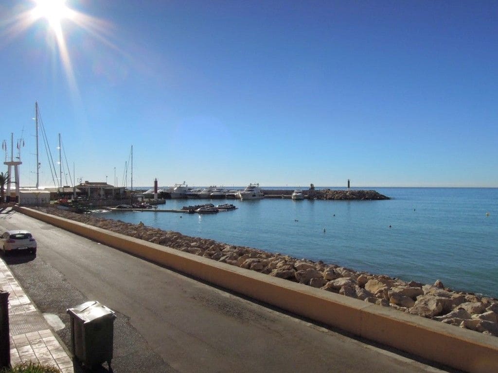 3 camera da letto Appartamento da affittare in Altea con piscina - 1.500 € (Rif: 9627148)