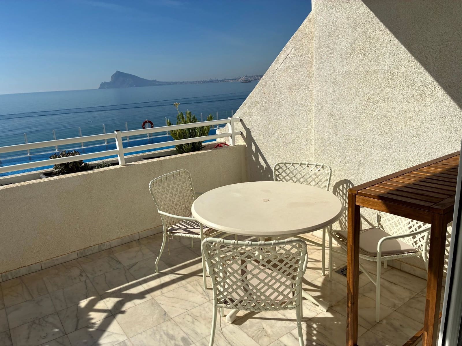 2 soverom Leilighet til leie i Altea med svømmebasseng garasje - € 2 250 (Ref: 9633740)