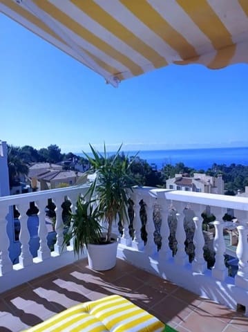 6 quarto Moradia Geminada para venda em Altea com piscina - 525 000 € (Ref: 9647651)