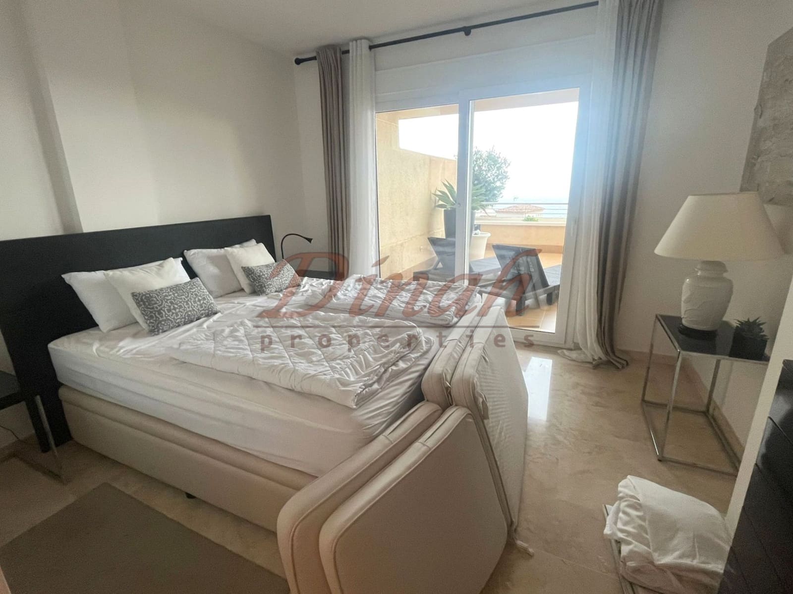 3 sovrum Lägenhet att hyra i Altea med pool garage - 1 750 € (Ref: 9651189)