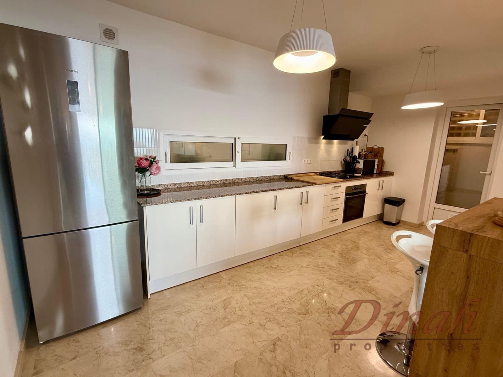 3 bedroom Apartment for rent in Altea with pool garage - € 1,750 (Ref: 9651189)