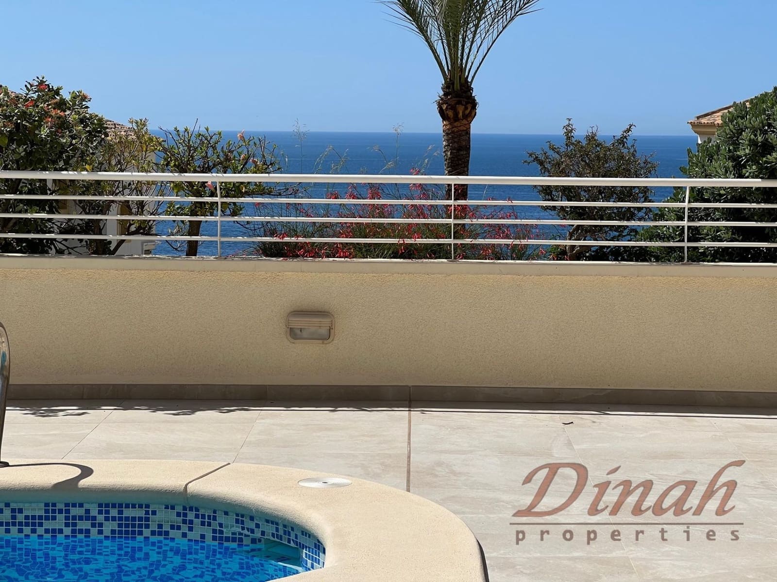 3 bedroom Apartment for rent in Altea with pool garage - € 1,750 (Ref: 9651189)