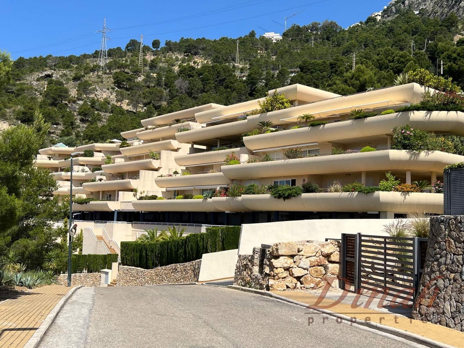 3 bedroom Apartment for rent in Altea with pool garage - € 1,750 (Ref: 9651189)