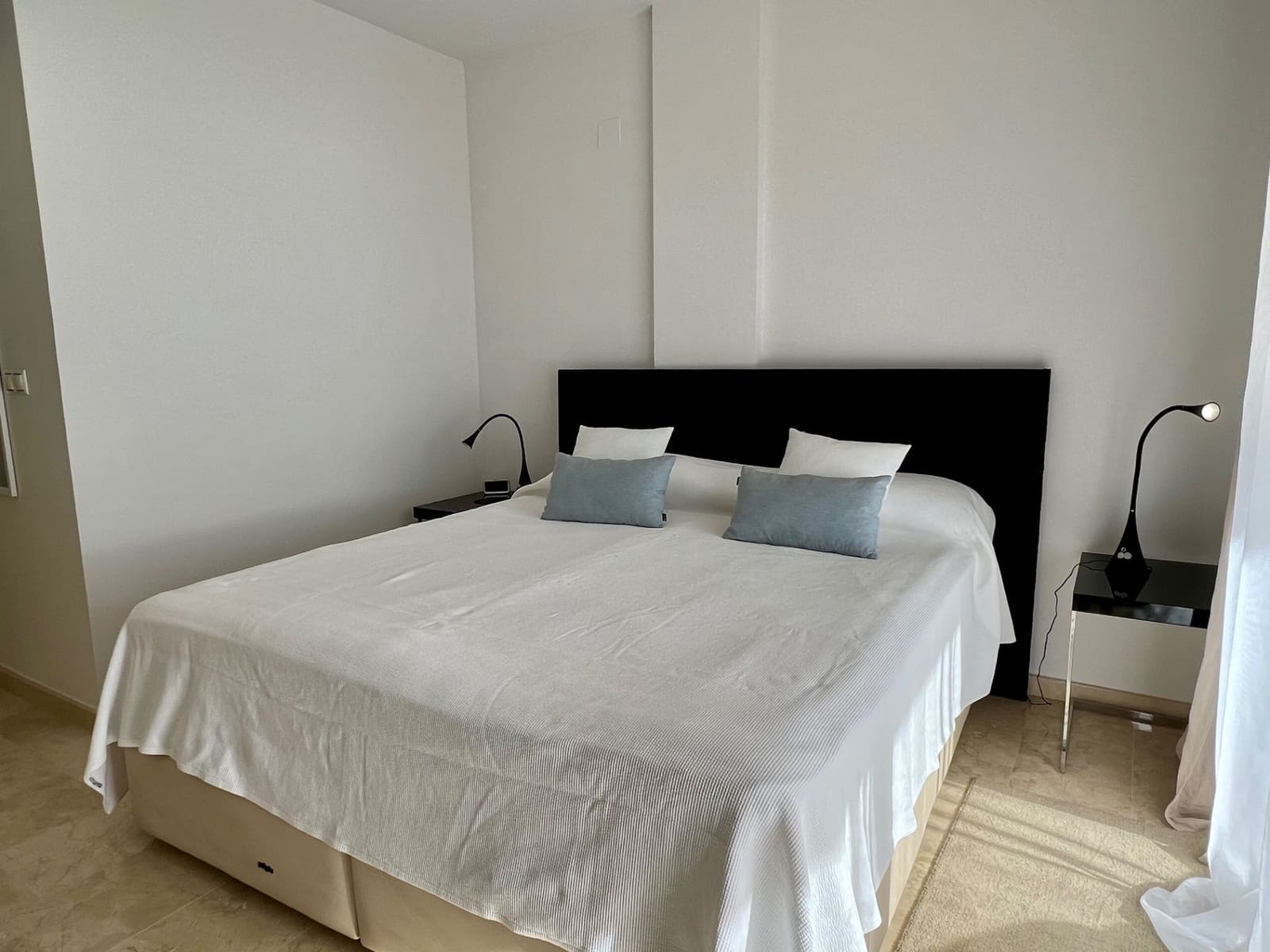 3 bedroom Apartment for rent in Altea with pool garage - € 1,750 (Ref: 9651189)